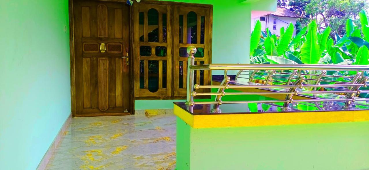 Empire Homestay Kalpetta Exterior photo
